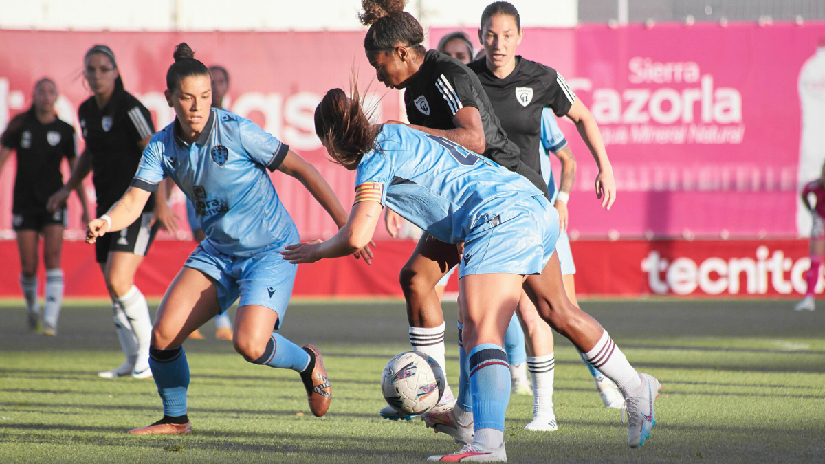 Lud El Levante Ud Femenino Encaja Su Primera Derrota Frente Al