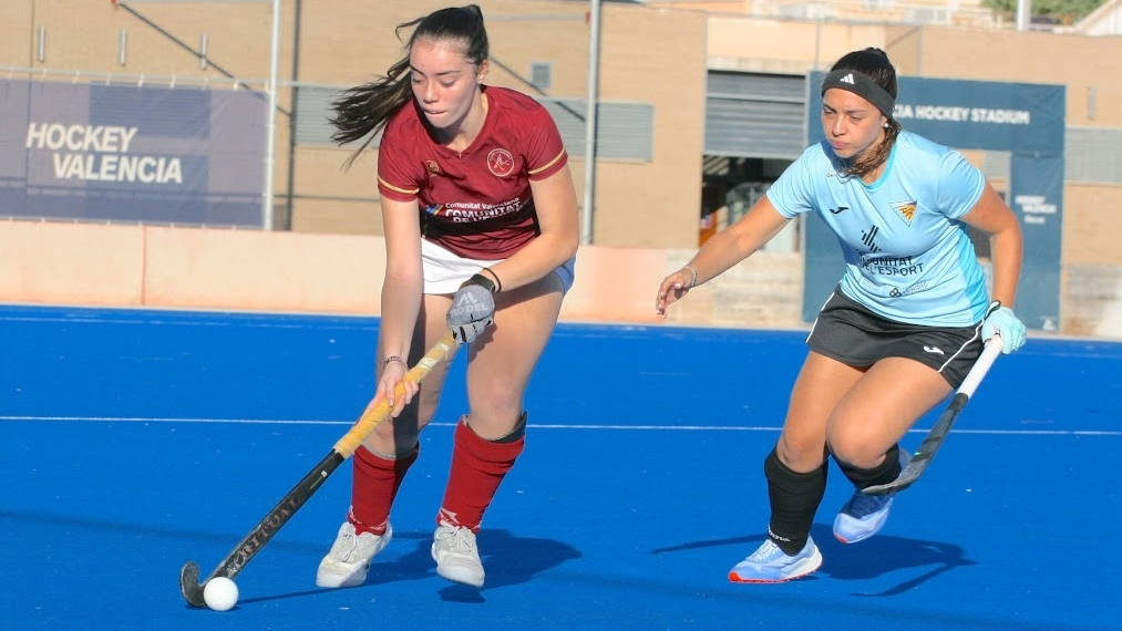 Hockey Xaloc Y Giner Logran Sendas Victorias Y Acarician La