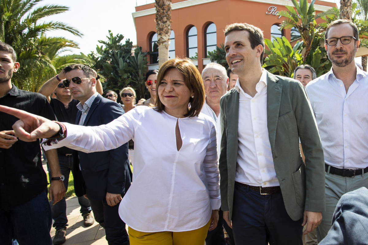 La líder del PPCV, Isabel Bonig, y el presidente nacional, Pablo Casado. Foto: KIKE TABERNER