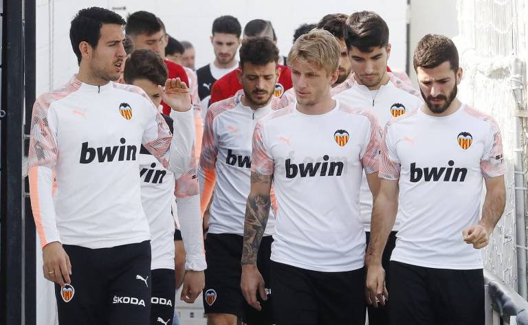 La plantilla del Valencia en la última sesión previa a la cuarentena (Valencia CF)