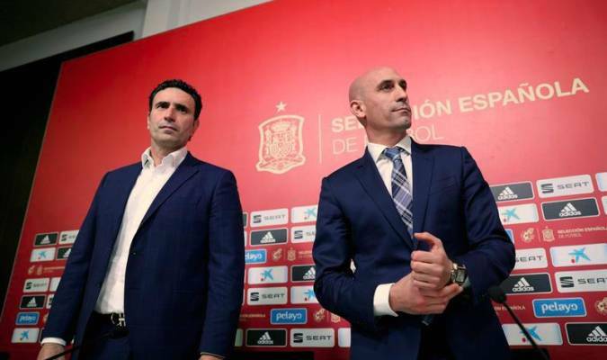 | Luque a Molina como nuevo director de la selección española de fútbol - Plaza