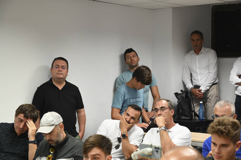 Dealbert, junto a Reddin en la rueda de prensa de presentación de Voulgaris. Foto: CARLOS PASCUAL