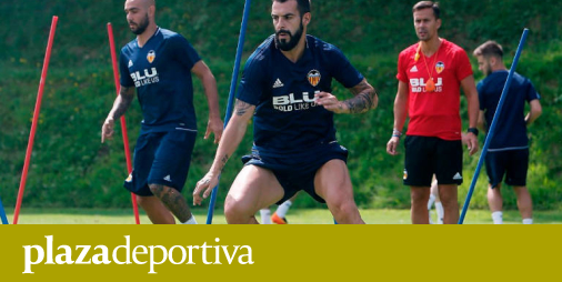 VCF  Negredo agradece su apoyo a la afición del Valencia 